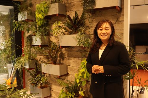 オフィスマネ-ジャ-宮木さん